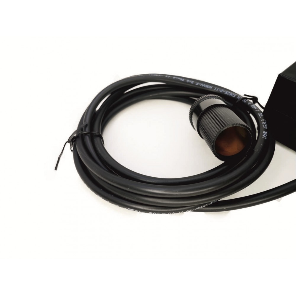 12 Volt 12,5 Amper Çakmaklık Soketli Adaptör 12 Volt 12,5 Amper Çakmaklık Soketli Adaptör